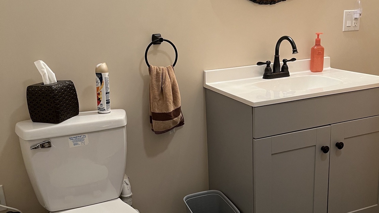 Photo of Bathroom in Saint David