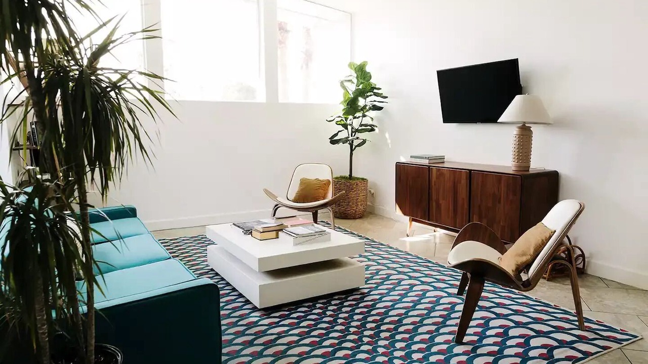 Photo of Livingroom in Camelback East