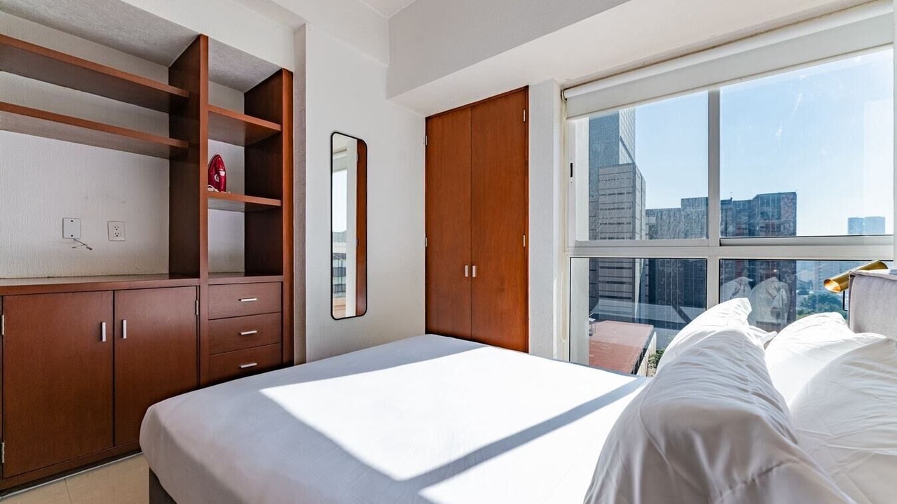 Photo of Bedroom in Anahuac
