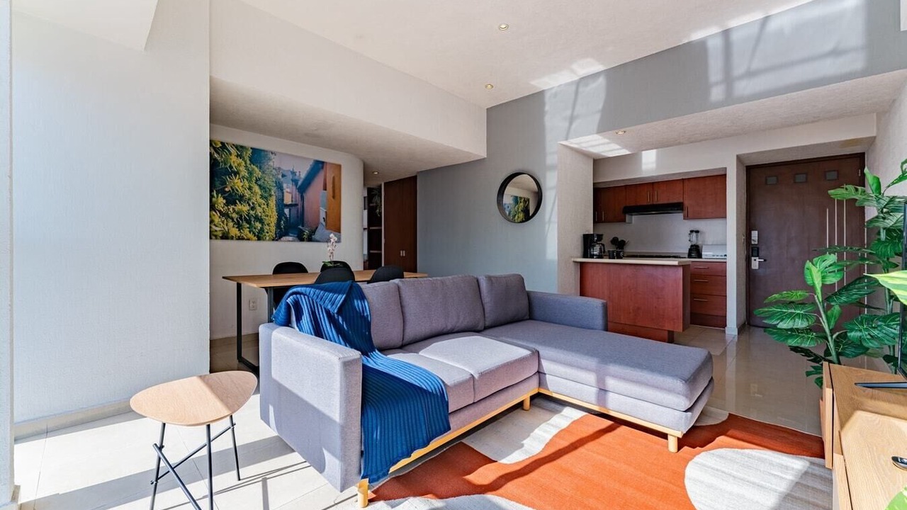 Photo of Livingroom in Anahuac