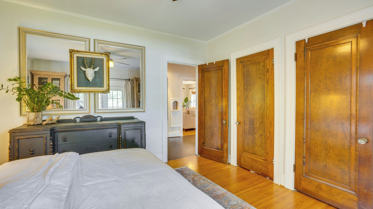 Photo of Bedroom in Crescent Hill
