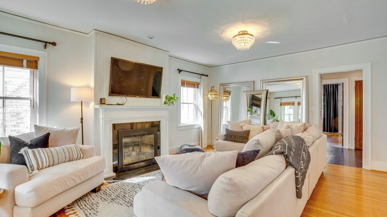 Photo of Bedroom in Crescent Hill