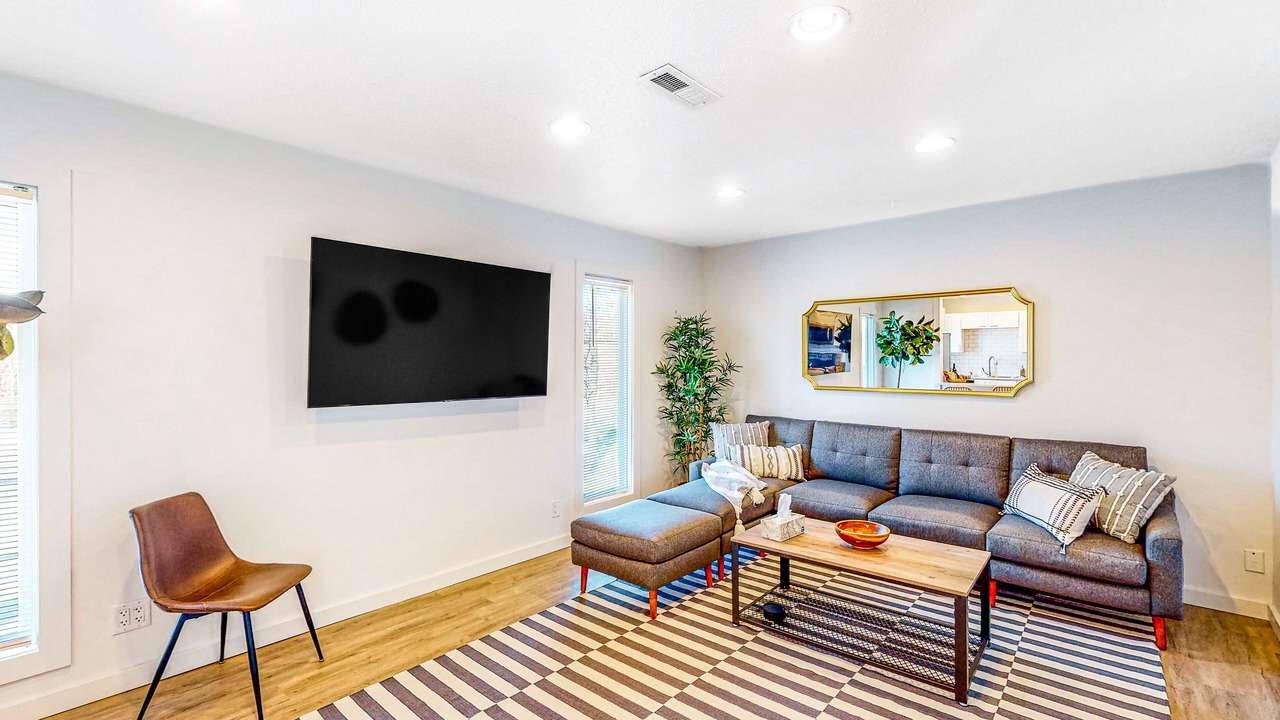 Photo of Livingroom in Elkhart