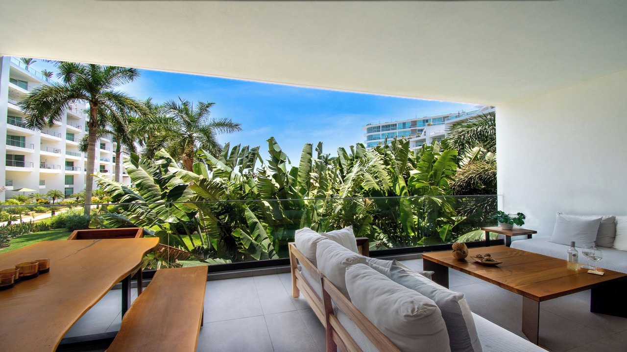 Photo of Outdoor in Flamingos