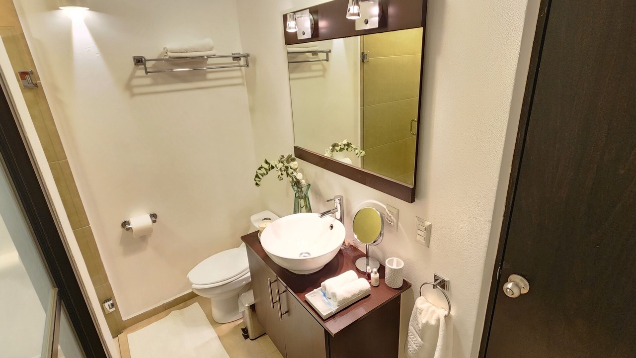 Photo of Bathroom in Colonia Cuauhtemoc