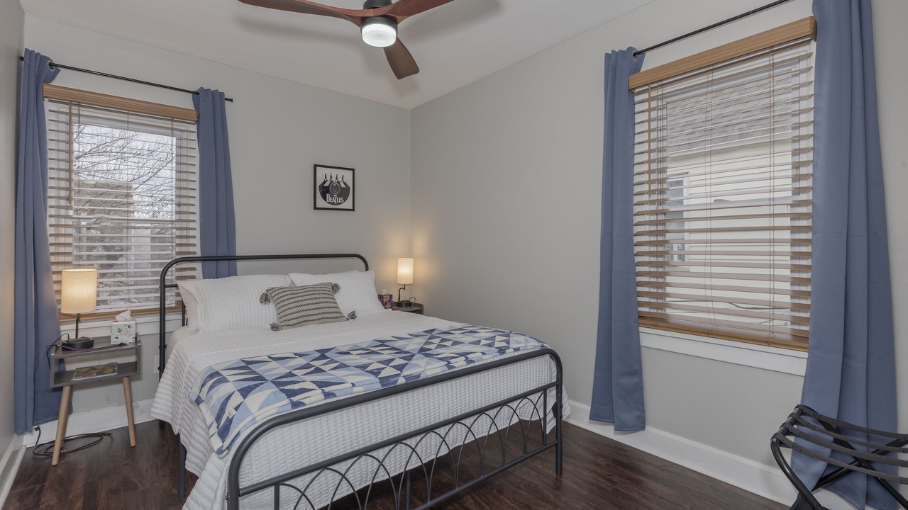 Photo of Bedroom in Little Italy