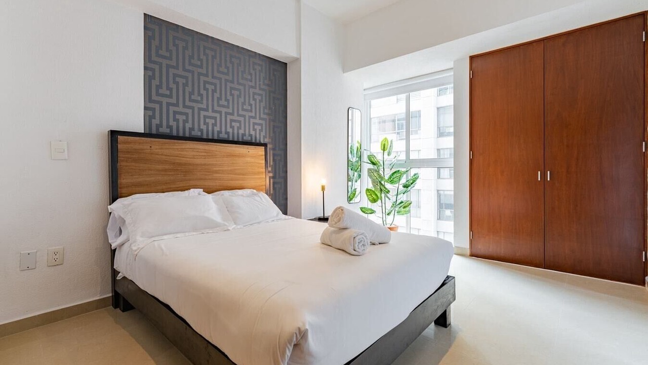 Photo of Bedroom in Anahuac