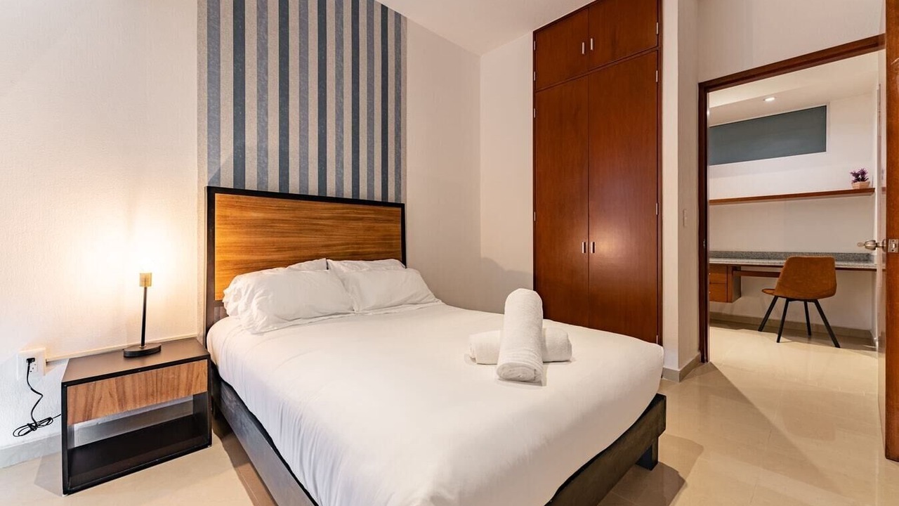 Photo of Bedroom in Anahuac