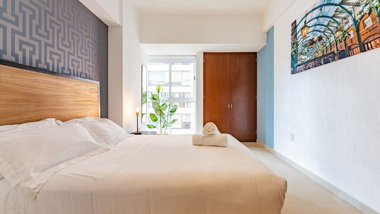 Photo of Bedroom in Anahuac