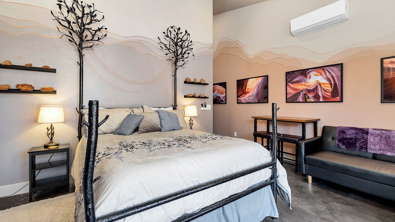 Photo of Bedroom in Virgin