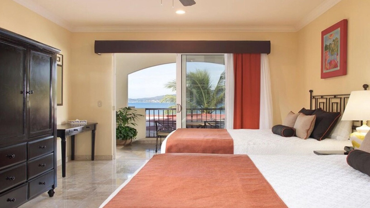 Photo of Bedroom in Flamingos