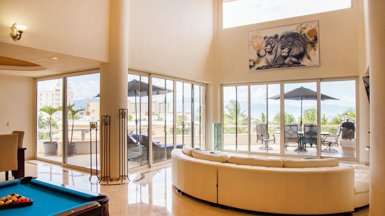 Photo of Bedroom in Flamingos