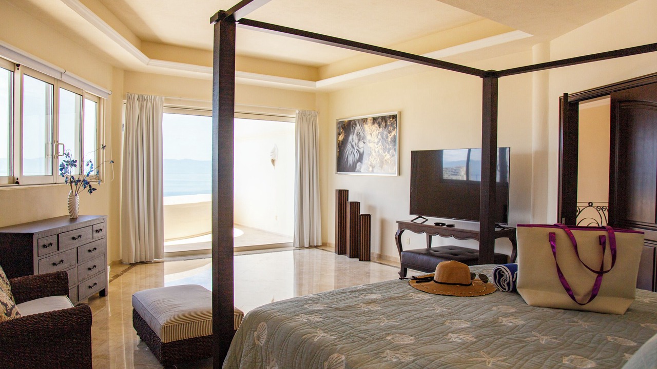 Photo of Bedroom in Flamingos