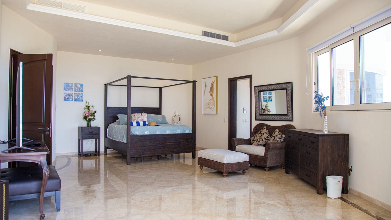 Photo of Bedroom in Flamingos