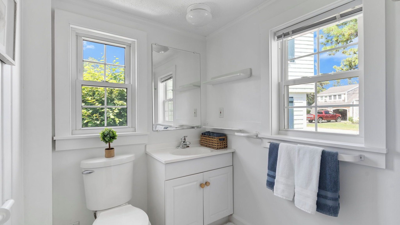 Photo of Bathroom in Pine Point