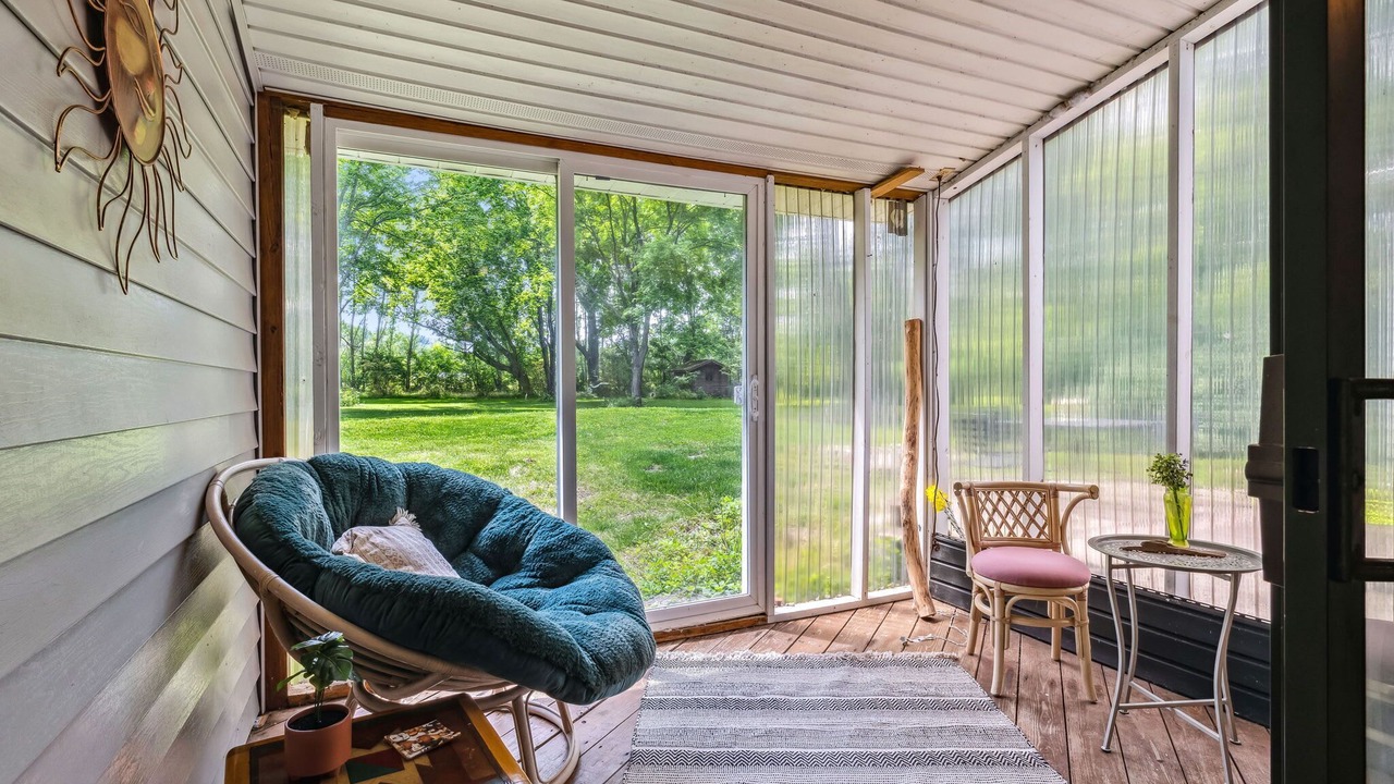Photo of Livingroom in Valley View