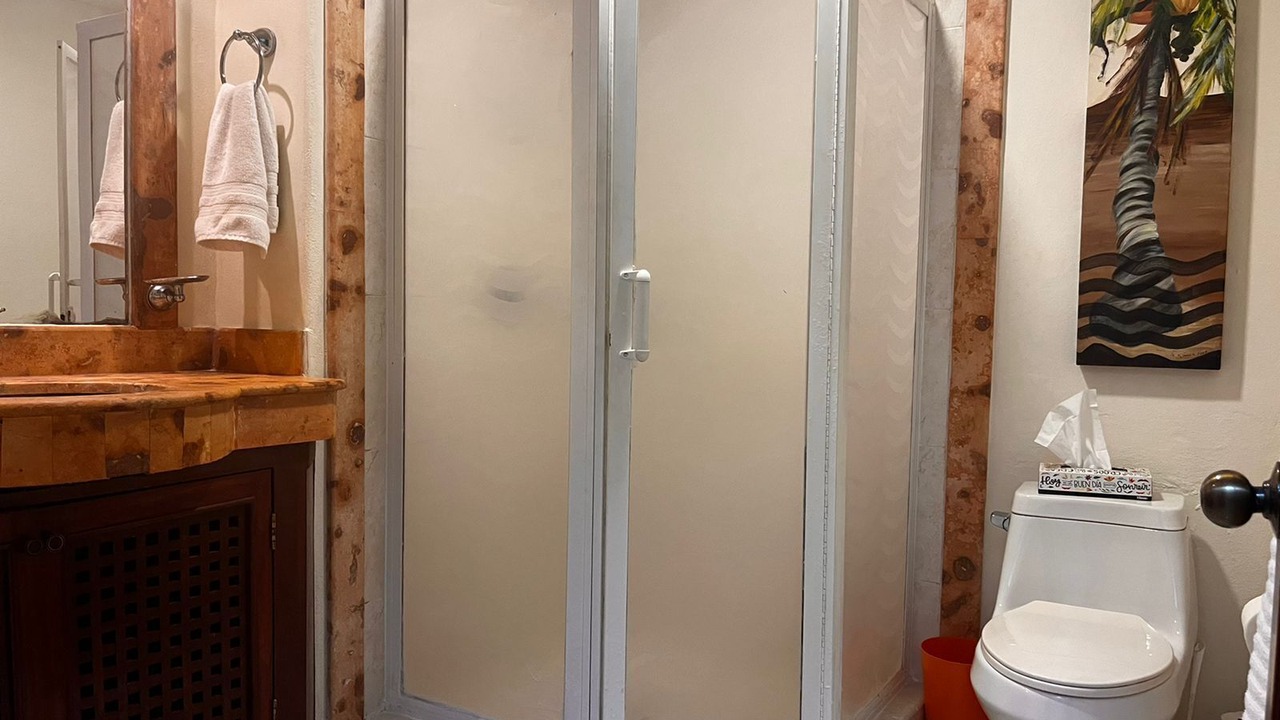 Photo of Bathroom in 12th Street