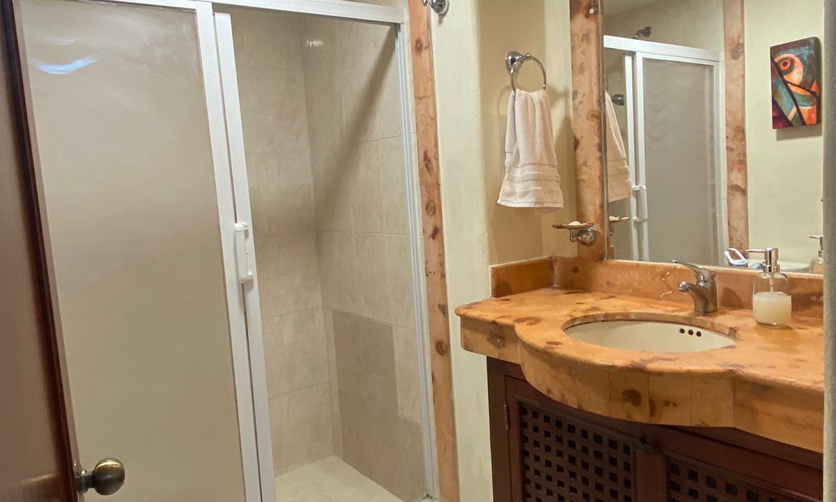 Photo of Bathroom in 12th Street