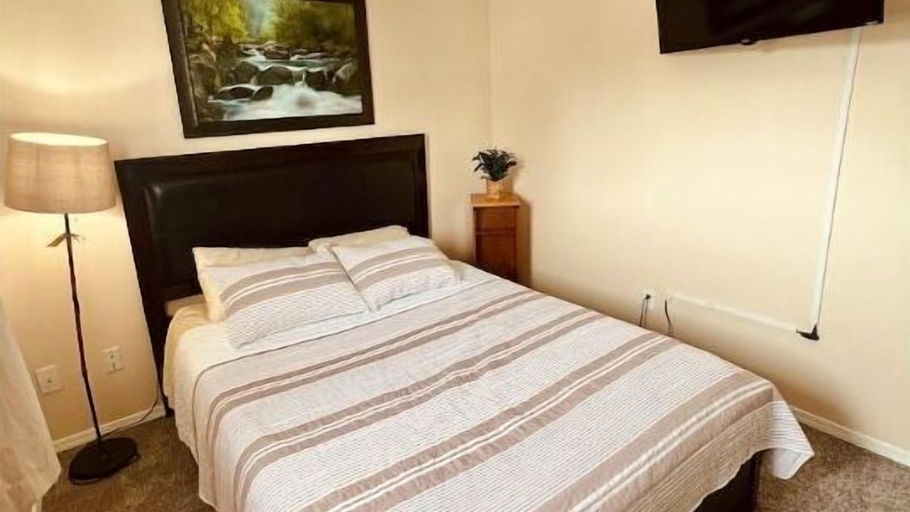 Photo of Bedroom in Abbott Loop