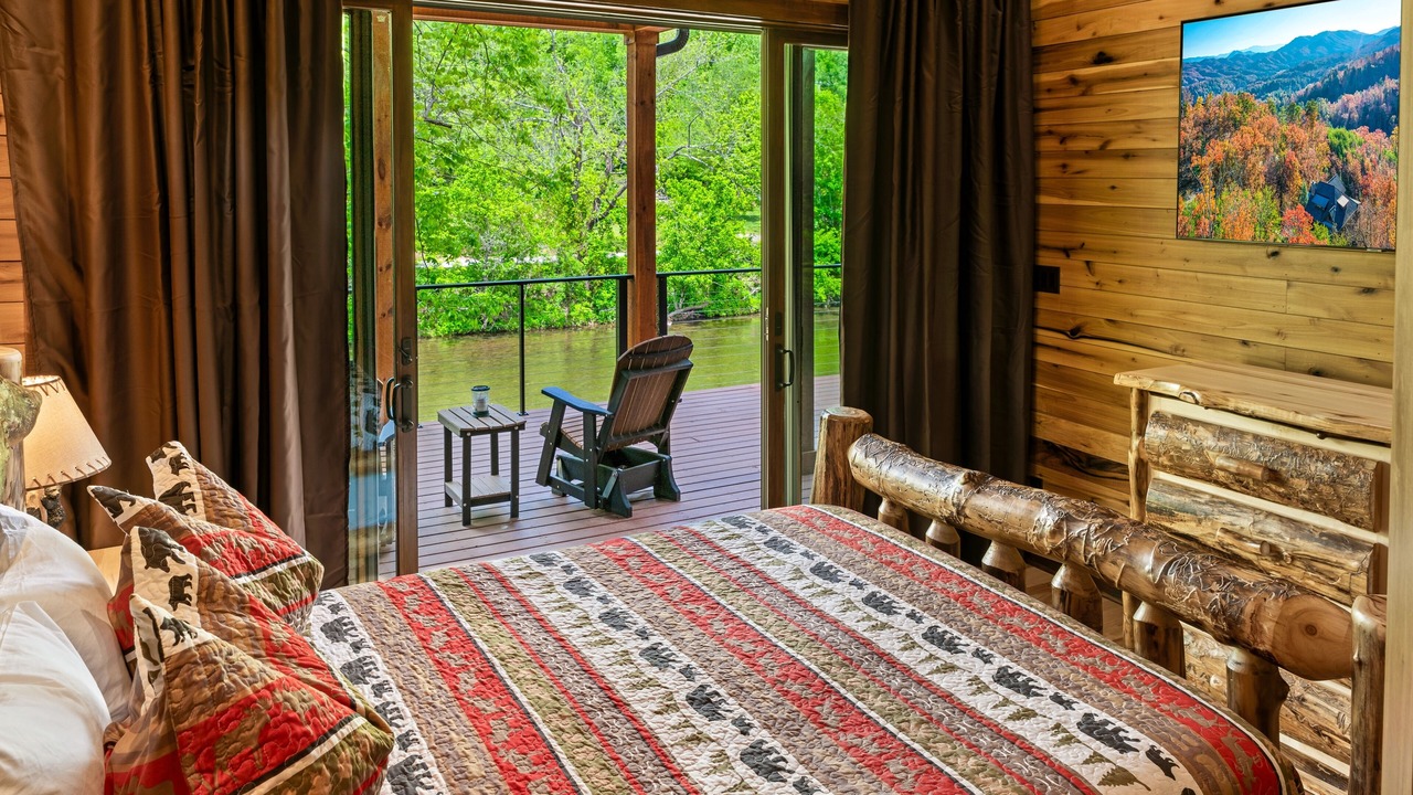 Photo of Bedroom in Townsend