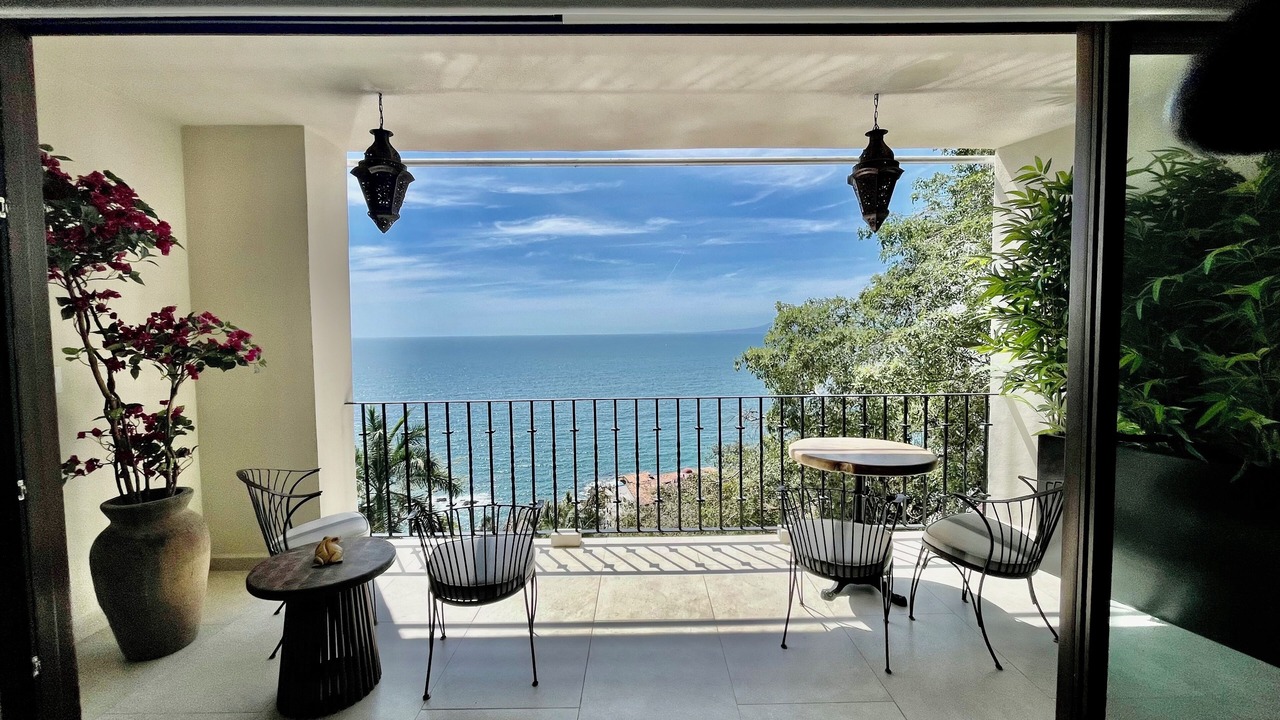 Photo of Patio Balcony in Conchas Chinas