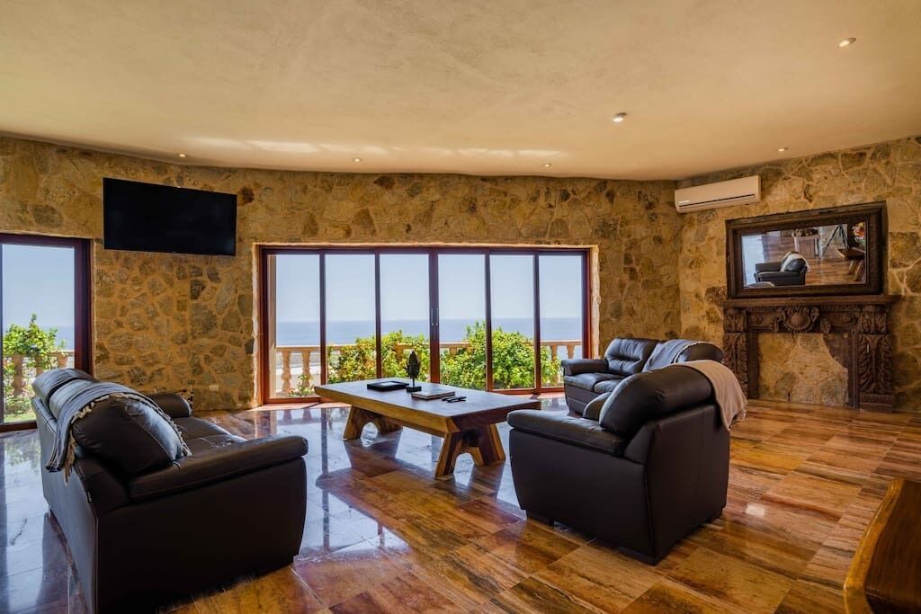 Photo of Livingroom in Ildefonso Green