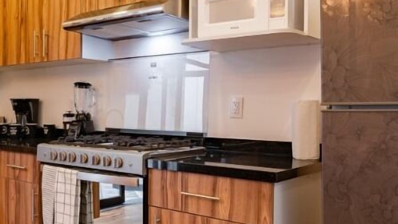 Photo of Kitchen in Anahuac
