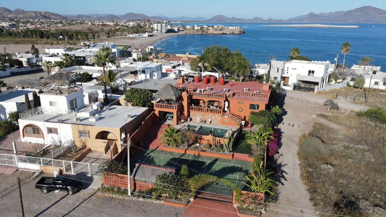 Photo of Outdoor in San Carlos