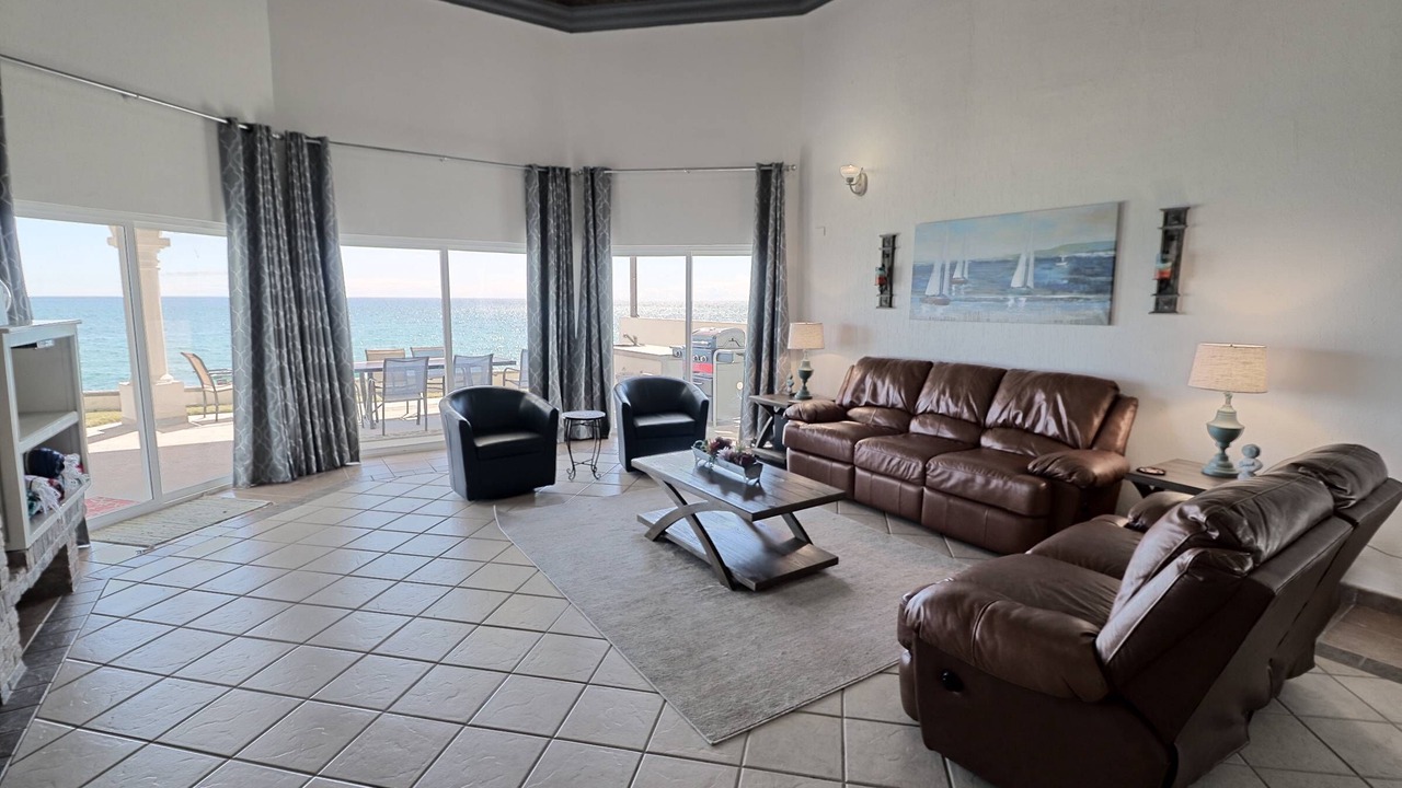 Photo of Livingroom in Penasco