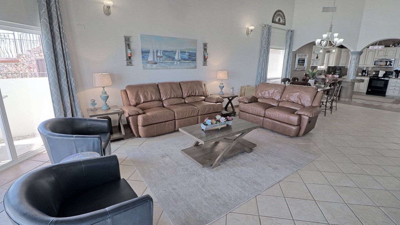 Photo of Livingroom in Penasco