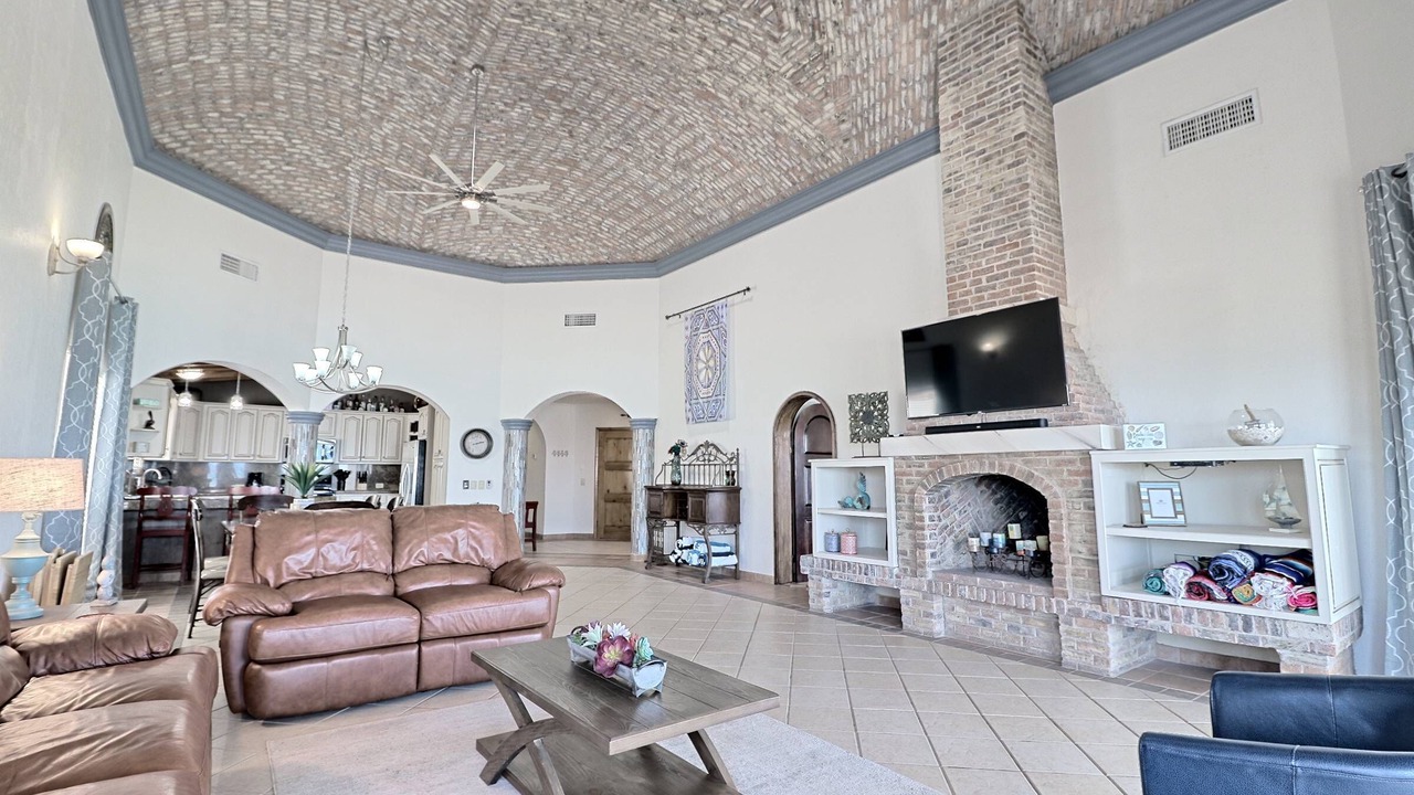 Photo of Livingroom in Penasco