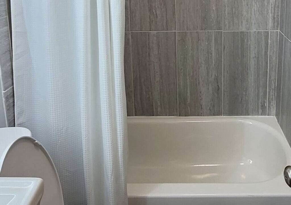 Photo of Bathroom in Crittenden