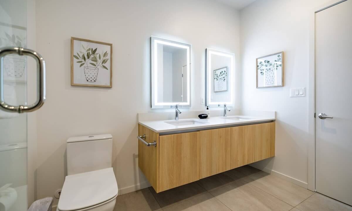 Photo of Bathroom in Waterfront