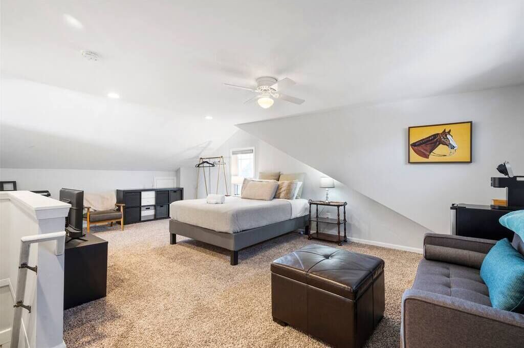 Photo of Livingroom in Louisville