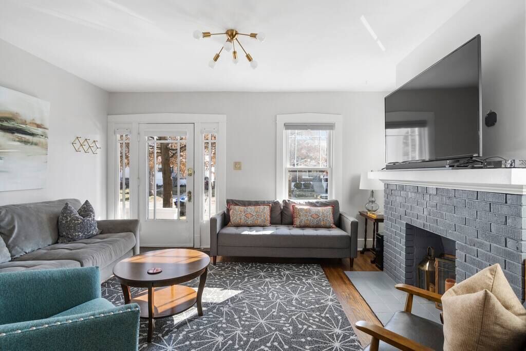 Photo of Livingroom in Louisville