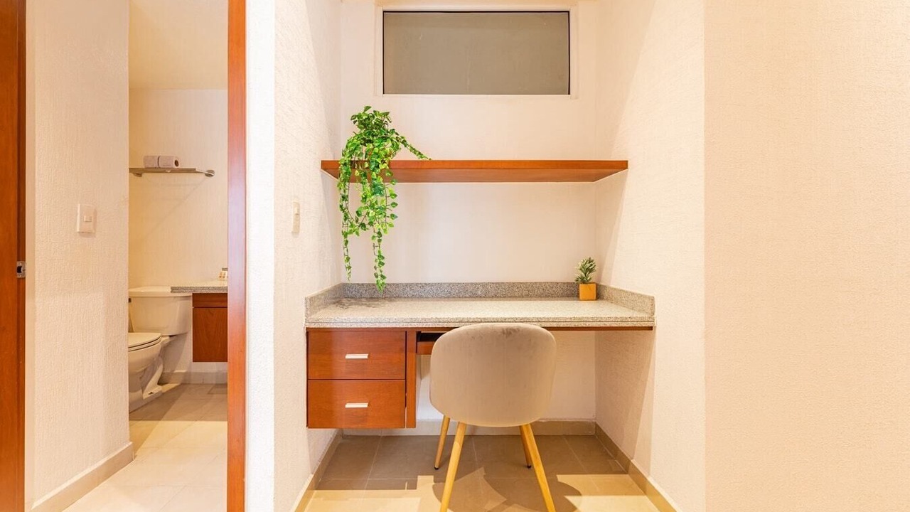 Photo of Bathroom in Anahuac