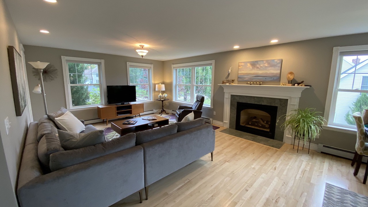 Photo of Livingroom in Scarborough