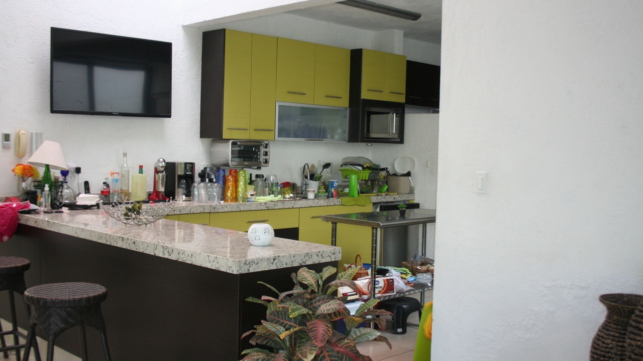 Photo of Kitchen in Burgos Bugambilias