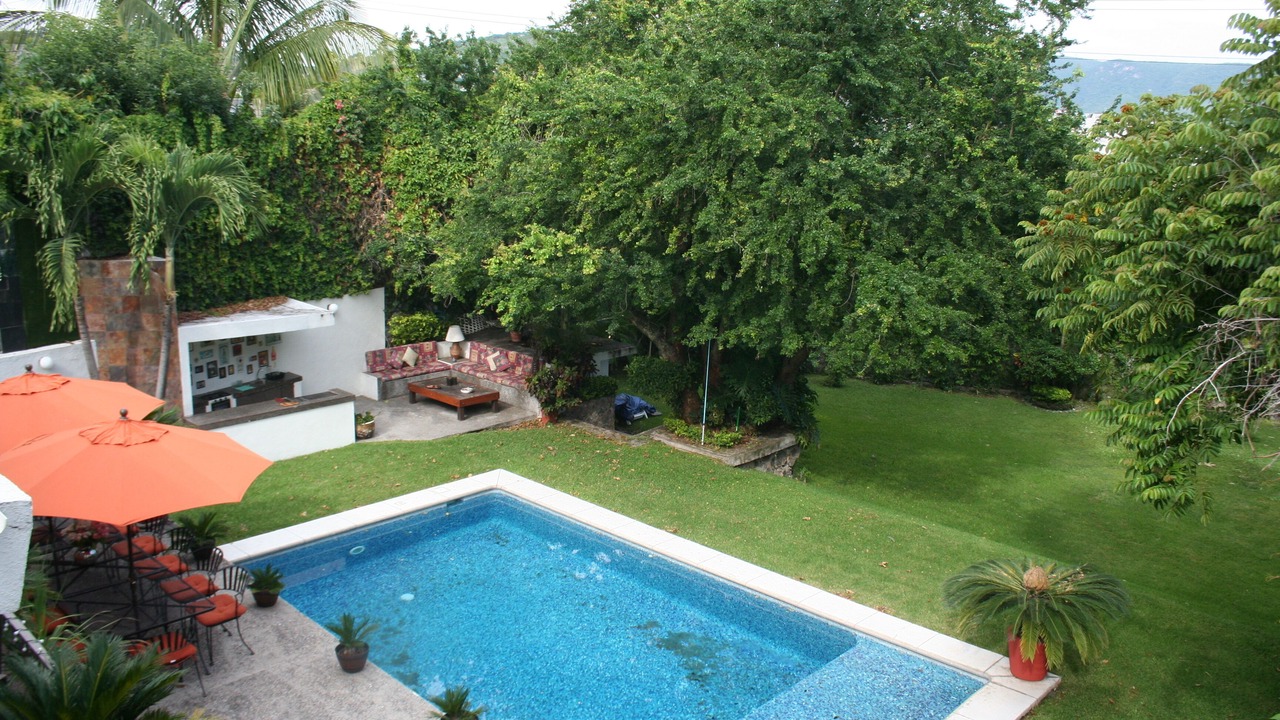 Photo of Outdoor in Burgos Bugambilias