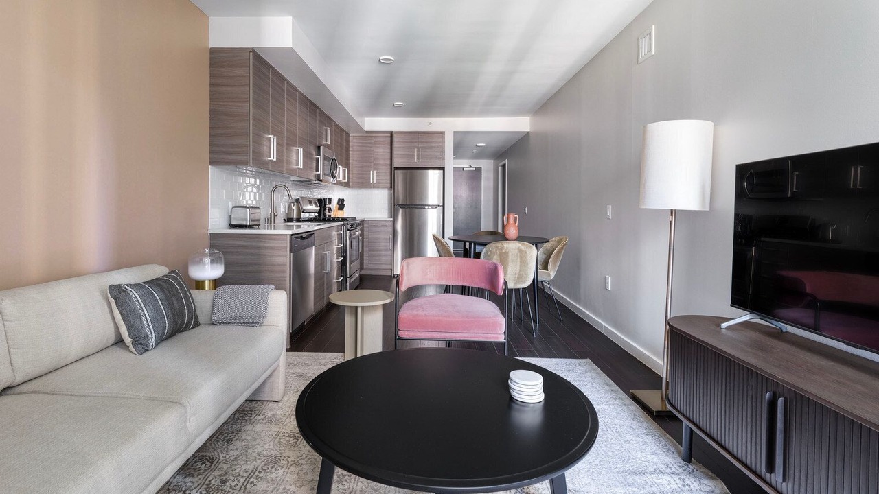 Photo of Livingroom in Downtown San Francisco