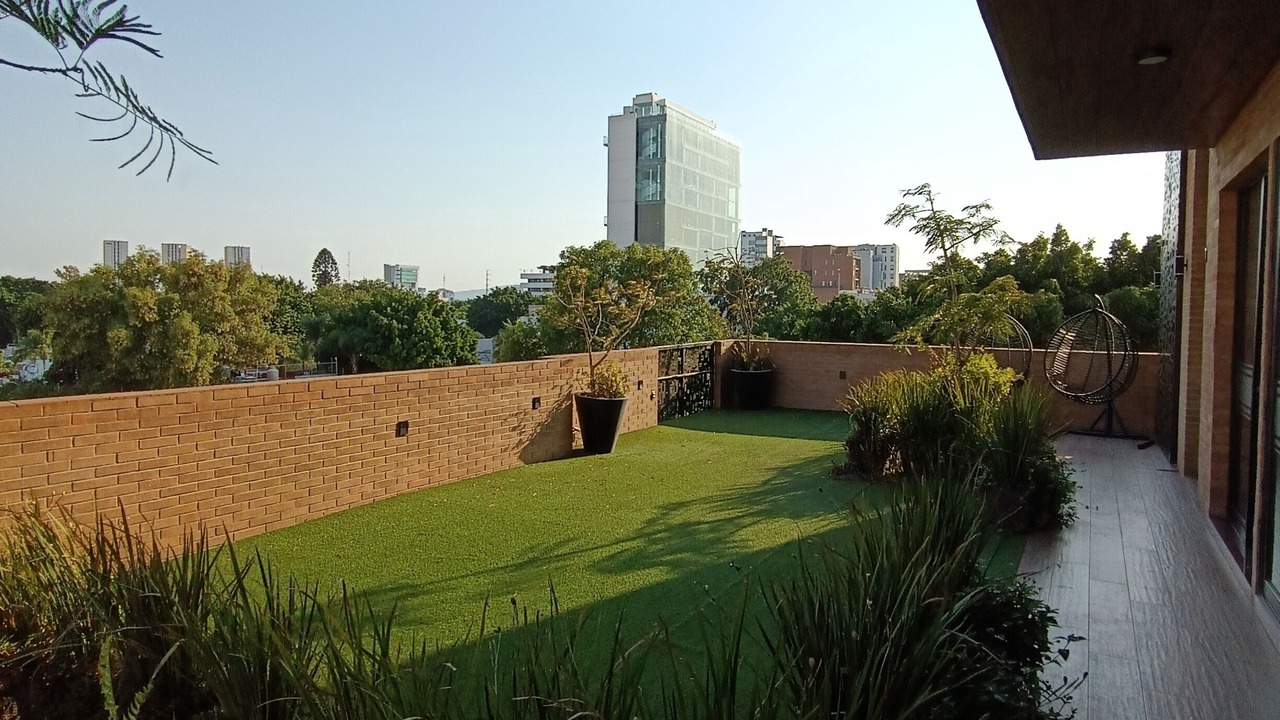 Photo of Outdoor in Americana