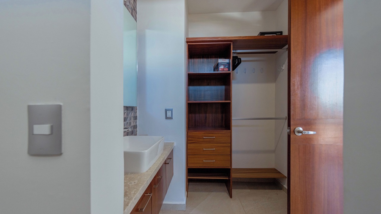 Photo of Bathroom in North Hotel Zone