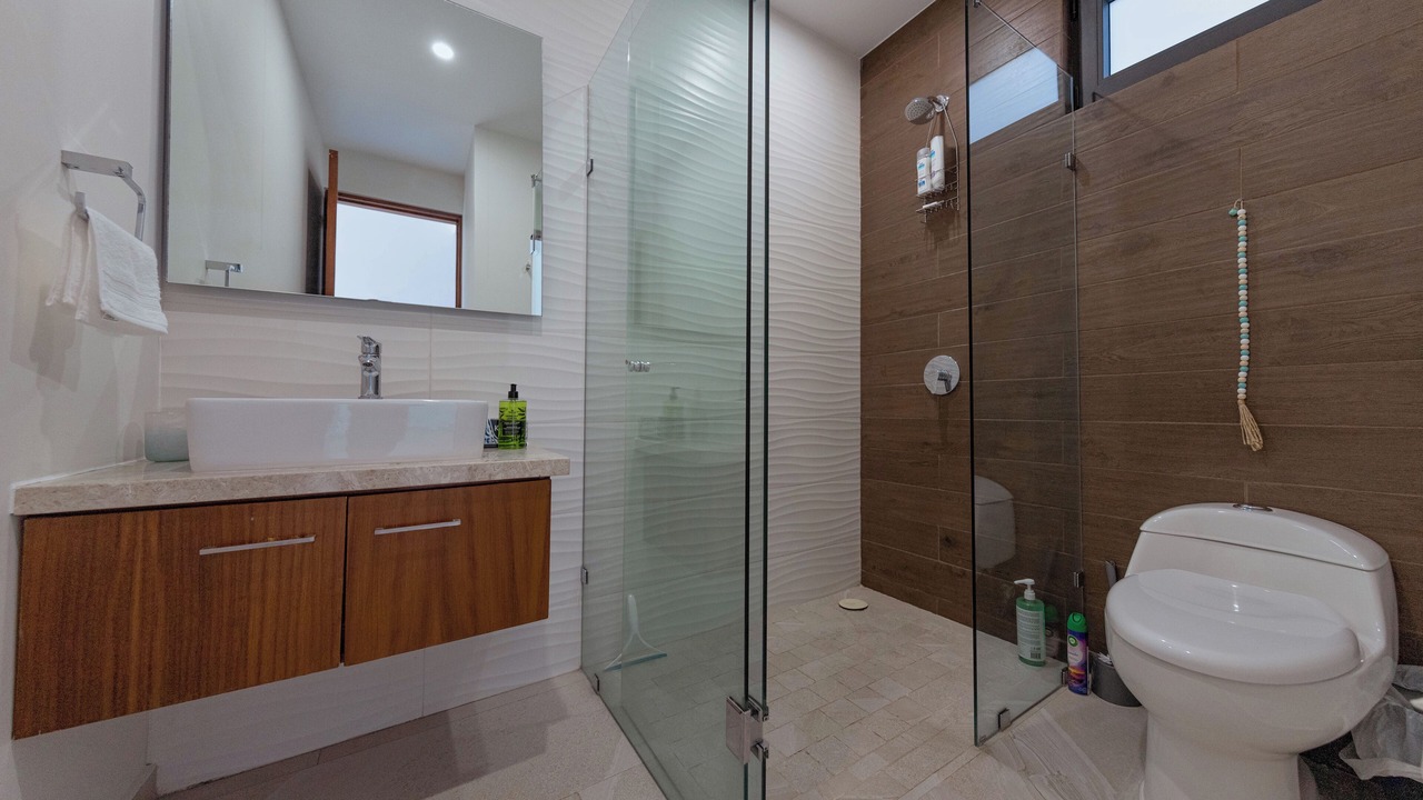 Photo of Bathroom in North Hotel Zone