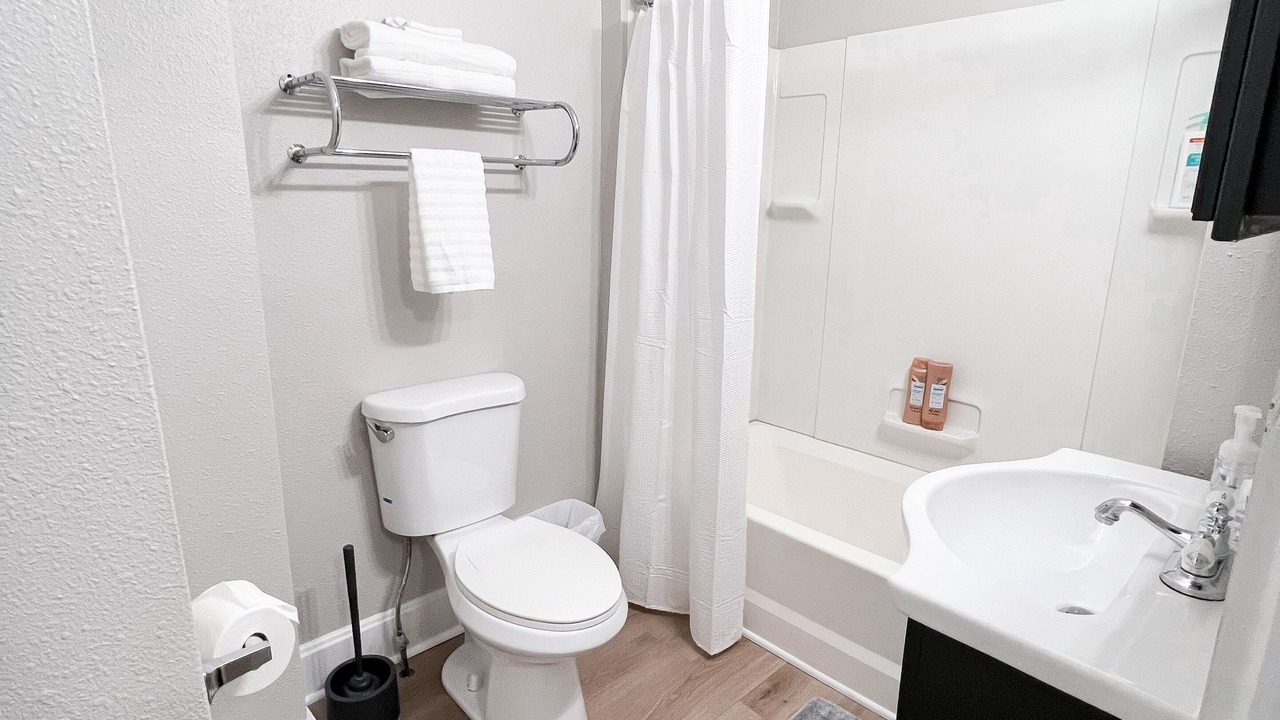 Photo of Bathroom in Windsor Park