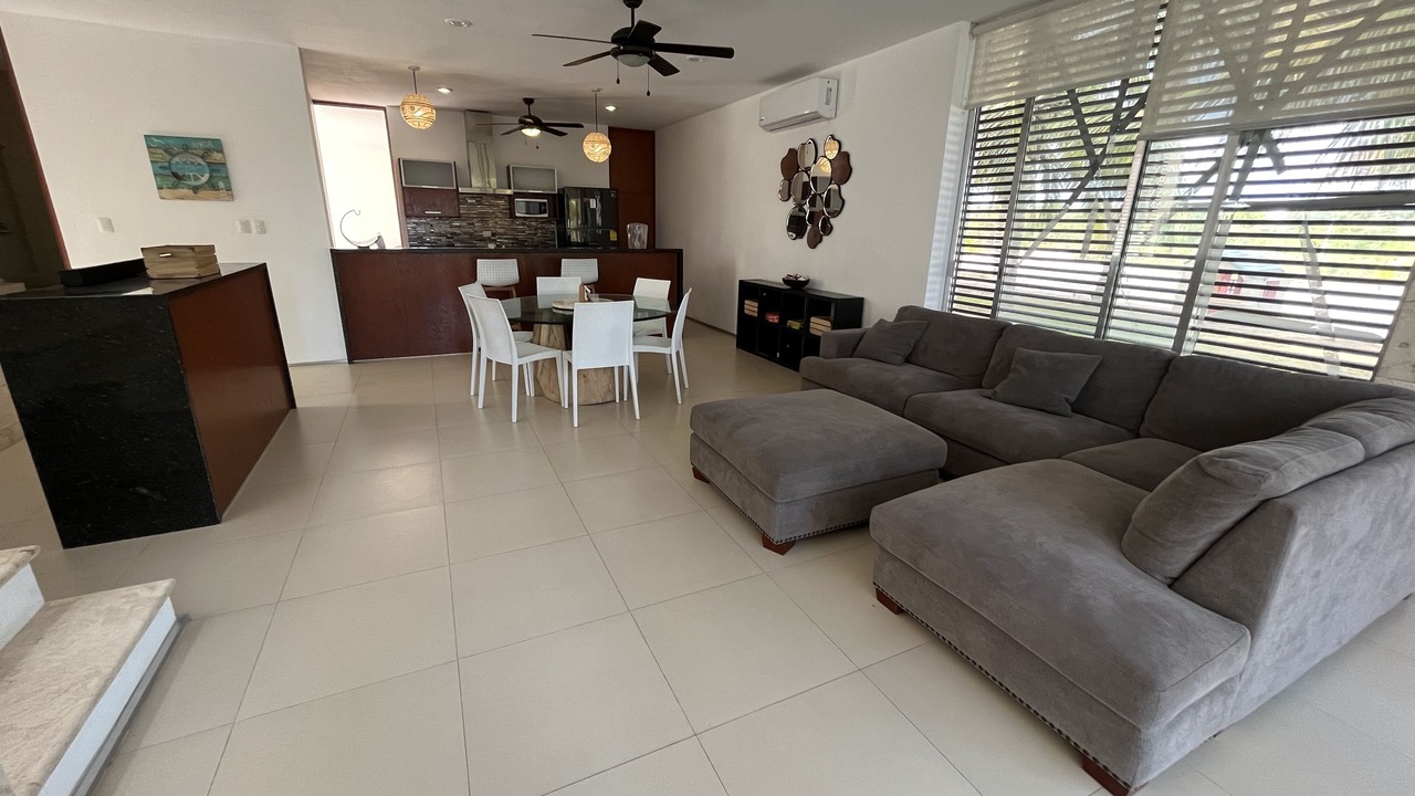 Photo of Livingroom in Miramar