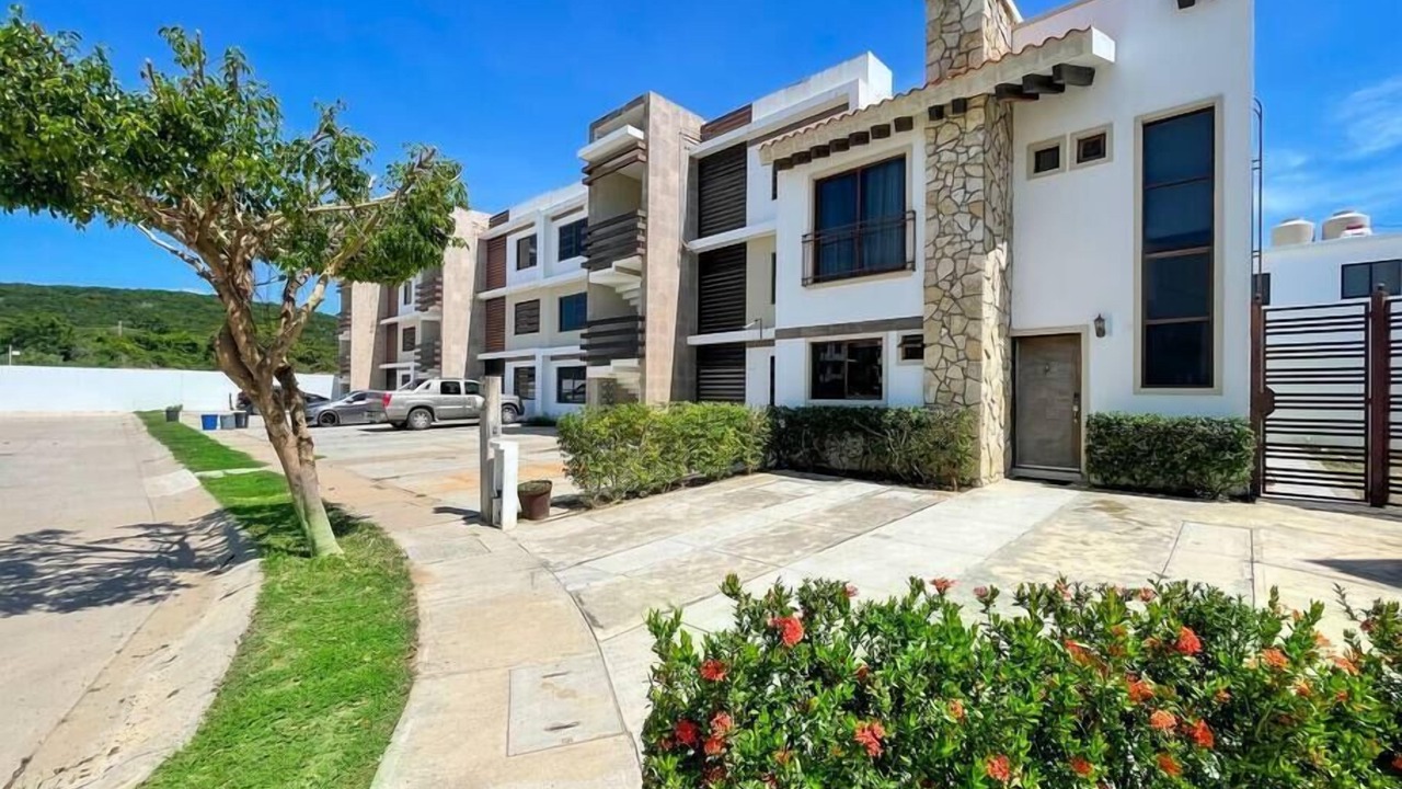 Photo of Outdoor in Cerritos