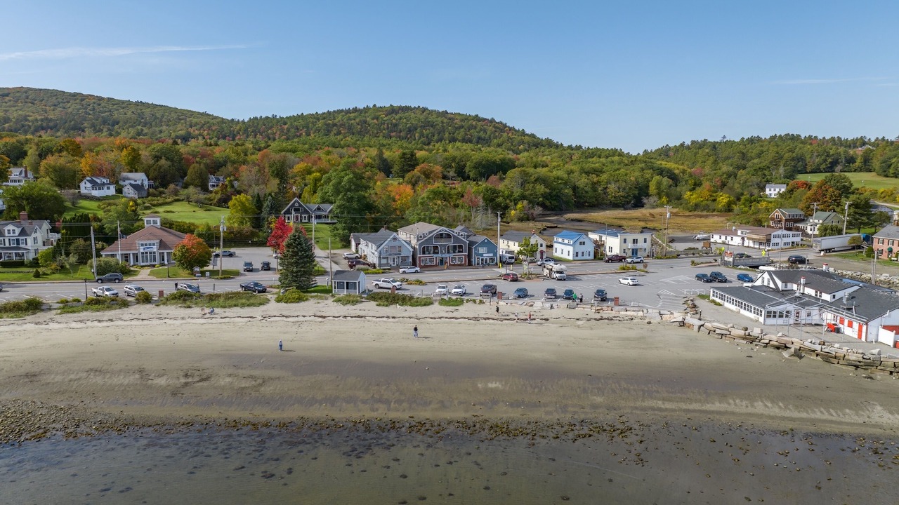 Photo of Others in Lincolnville