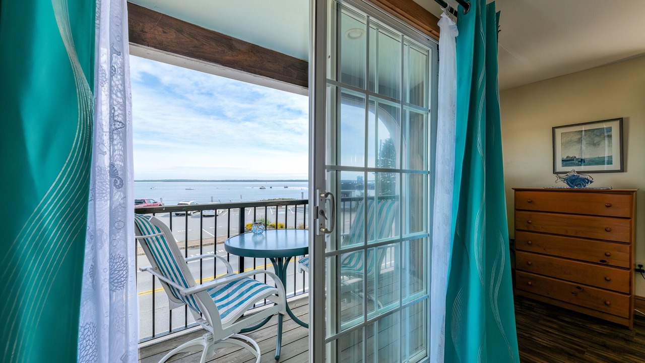 Photo of Patio Balcony in Lincolnville