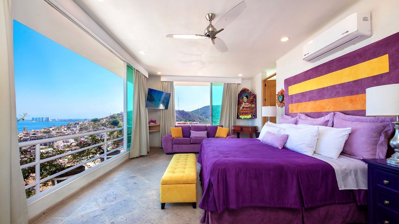 Photo of Bedroom in Romantic Zone