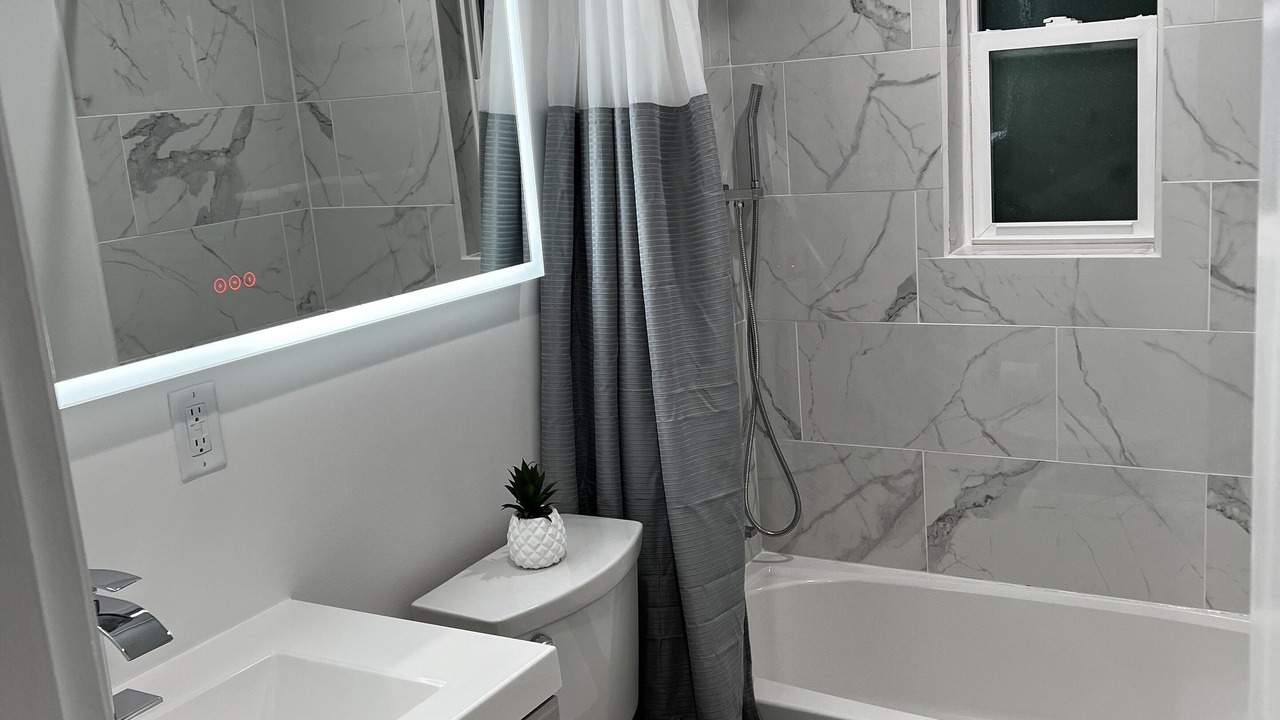 Photo of Bathroom in Landen